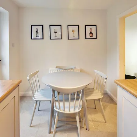 Semesterbostad Host & - Richemont