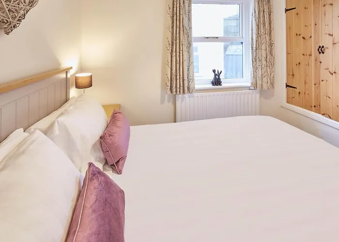 Host & - Richemont Nyaraló *